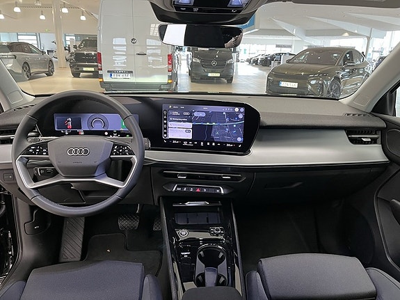 Audi Q3 14 of 17