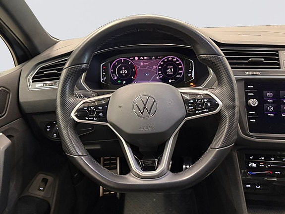 Volkswagen Tiguan 10 of 21