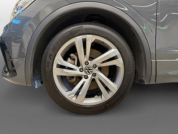 Volkswagen Tiguan 6 of 21