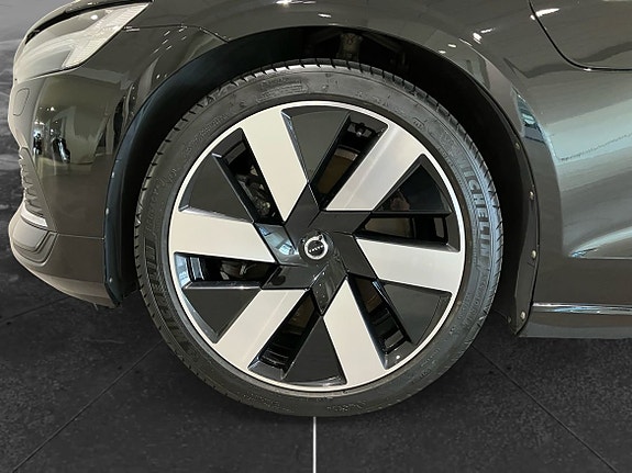 Volvo V60 10 of 16
