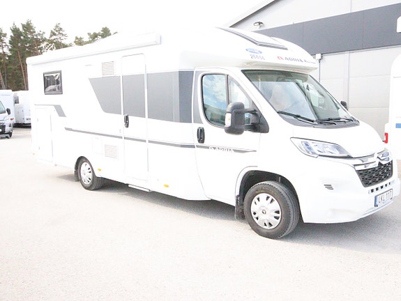 Adria Coral Axess S 670 SC, 2,0 160 HP 35L