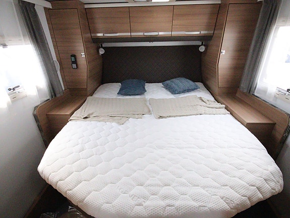 Adria Coral Axess S 670 SC, 2,0 160 HP 35L 12 of 17