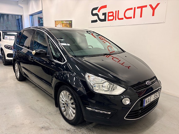 Ford S-MAX 2 of 30