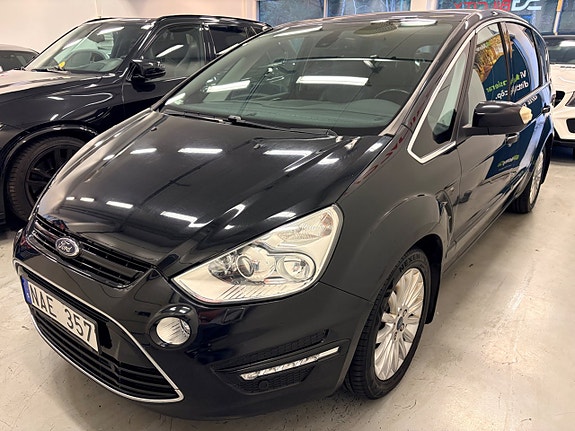 Ford S-MAX 4 of 30