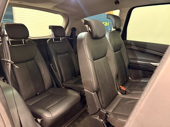 Ford S-MAX 24 of 30