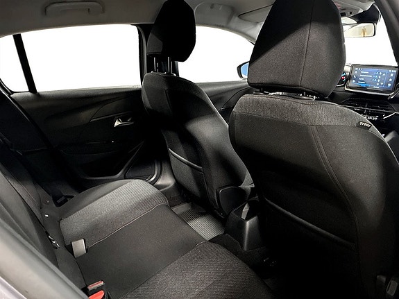 Peugeot 208 15 of 19