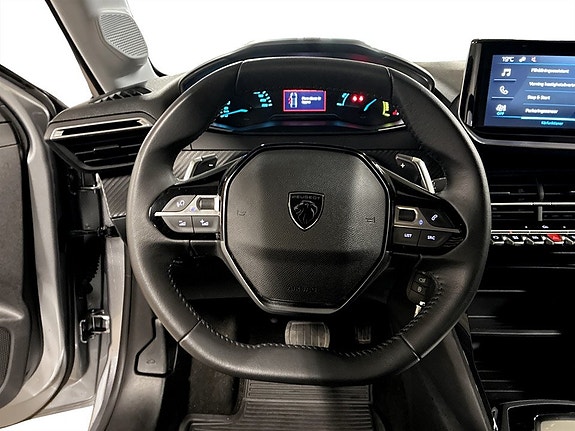 Peugeot 208 7 of 19