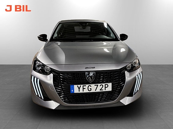 Peugeot 208 16 of 19