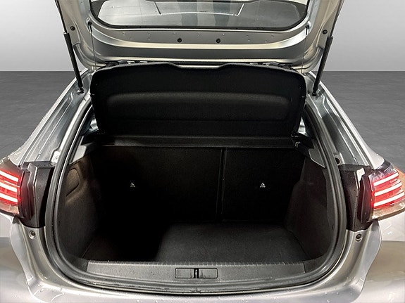Peugeot 208 19 of 19