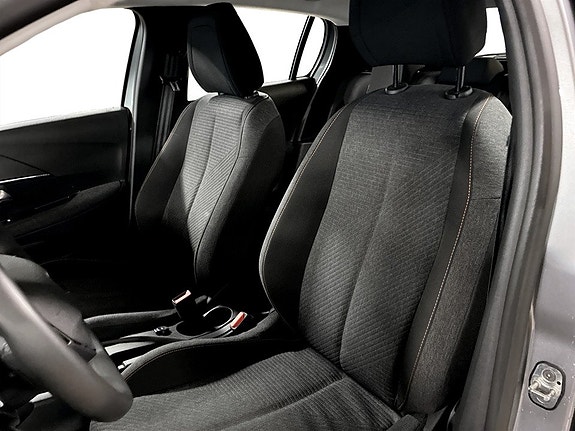 Peugeot 208 5 of 19