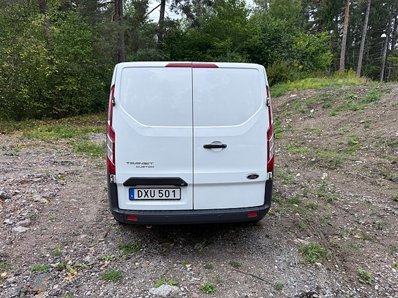 Ford Transit Custom 3 of 10