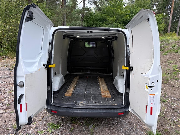 Ford Transit Custom 5 of 10
