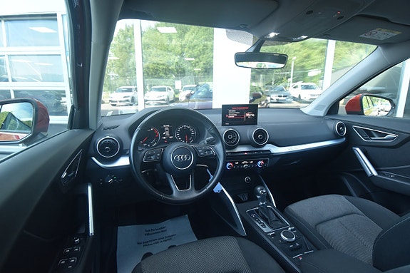 Audi Q2 13 of 22