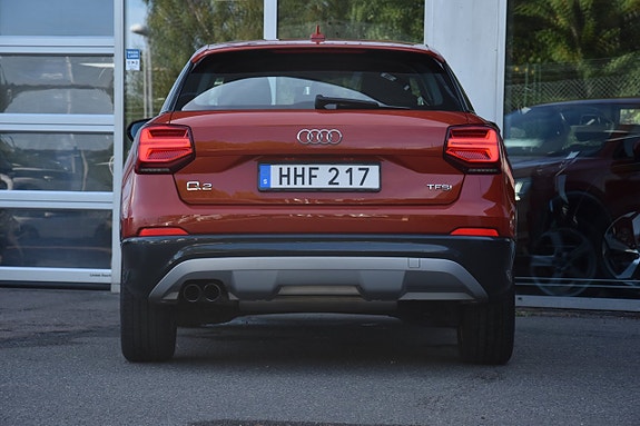 Audi Q2 7 of 22
