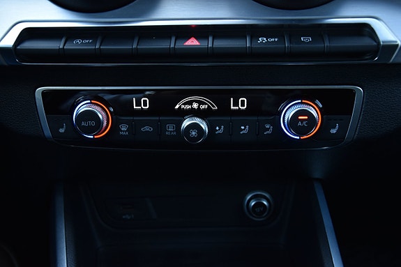 Audi Q2 16 of 22