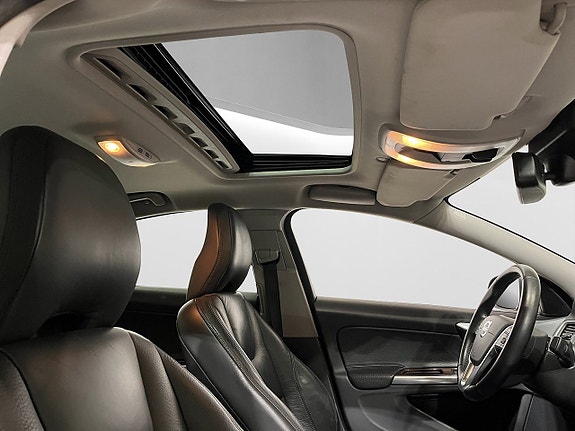 Volvo S60 10 of 20