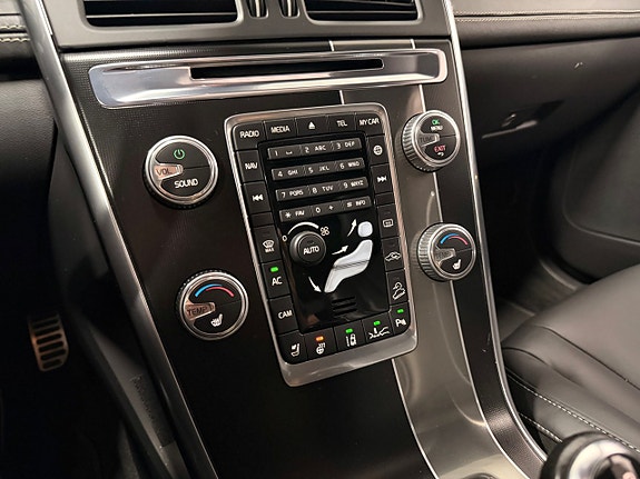 Volvo XC60 29 of 30