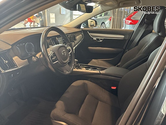Volvo V90 7 of 22