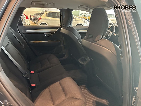 Volvo V90 9 of 22
