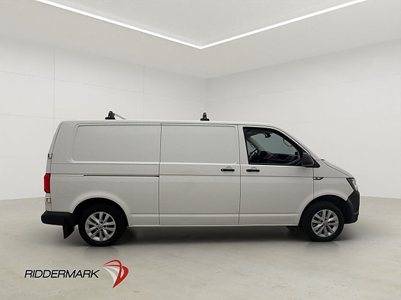 Volkswagen Transporter 2 of 27