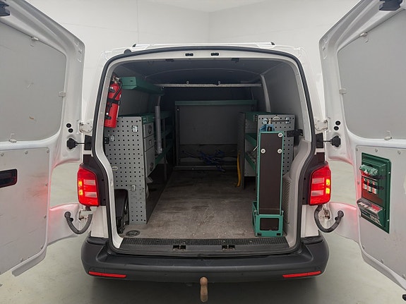 Volkswagen Transporter 11 of 27