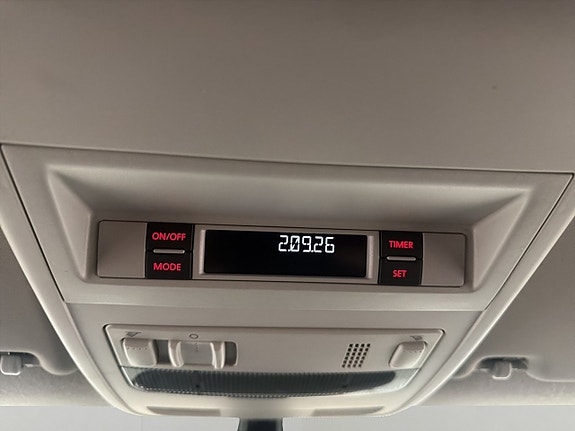 Volkswagen Transporter 23 of 27
