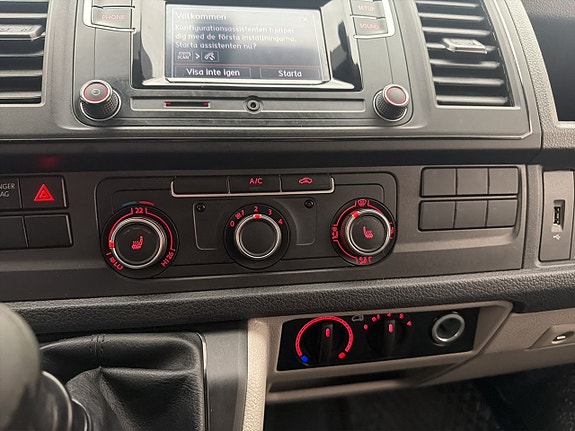 Volkswagen Transporter 20 of 27