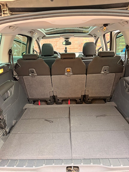Peugeot 5008 16 of 16