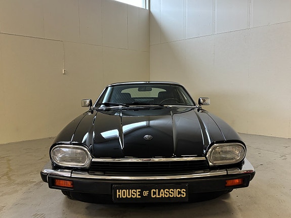 Jaguar XJS 2 of 18