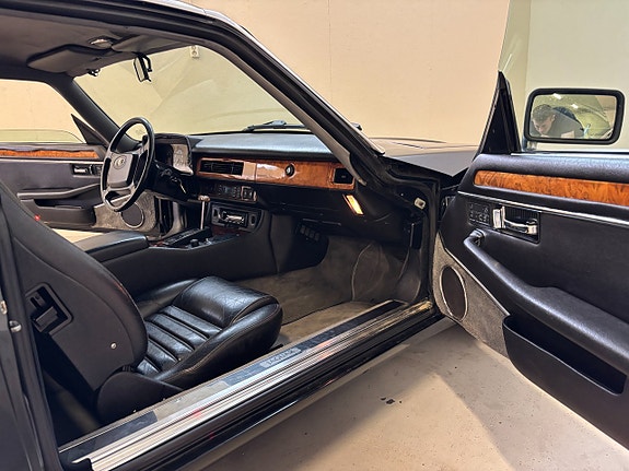 Jaguar XJS 15 of 18