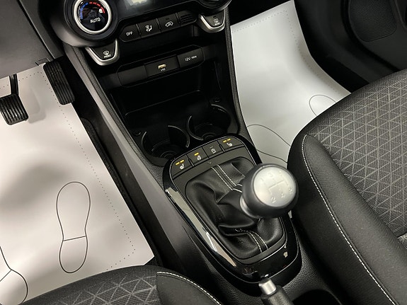 Kia Picanto 12 of 20