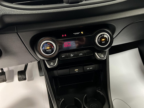 Kia Picanto 13 of 20