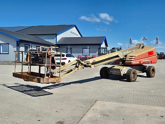 SkyJack SJ 45T / Bomlift /Diesel / Arbetshöjd: 15,6m 6 of 12