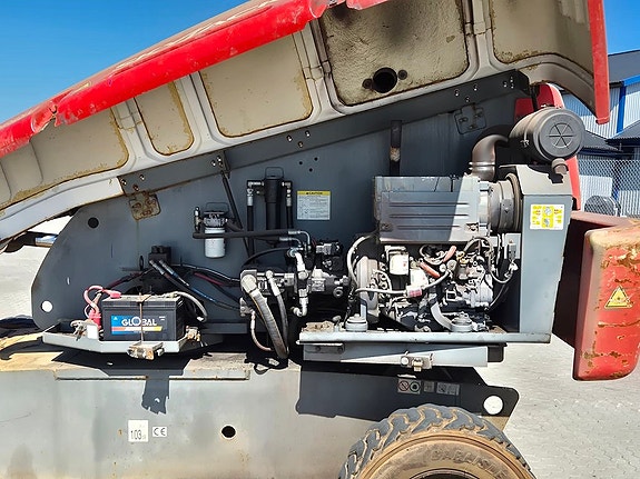 SkyJack SJ 45T / Bomlift /Diesel / Arbetshöjd: 15,6m 10 of 12
