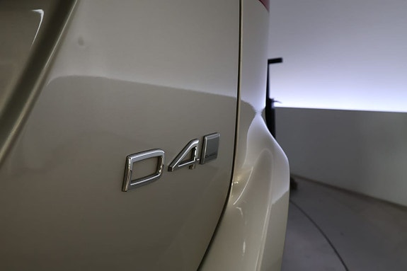 Volvo XC60 11 of 21