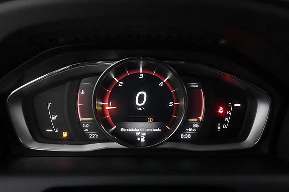 Volvo XC60 17 of 21