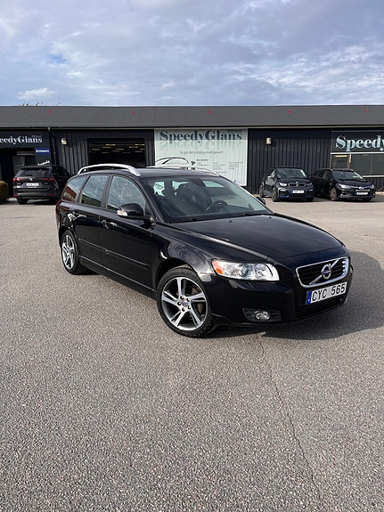 Volvo V50 5 of 10