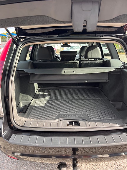 Volvo V50 6 of 10