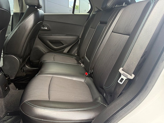 Chevrolet Trax 13 of 22