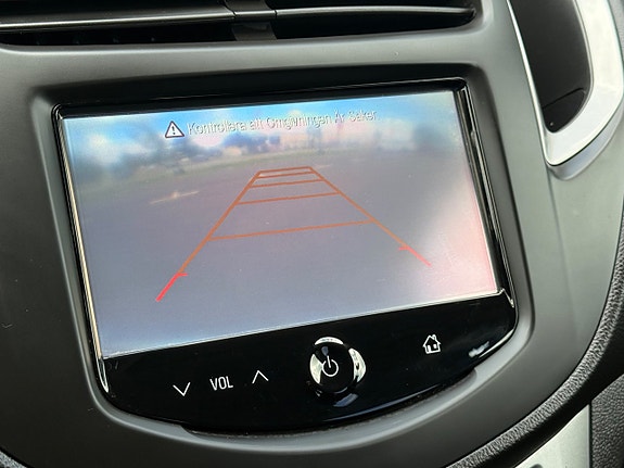 Chevrolet Trax 22 of 22