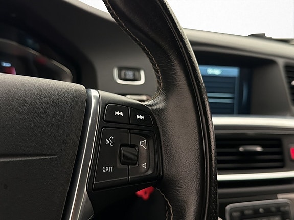 Volvo V60 16 of 26