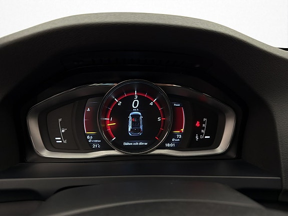 Volvo V60 15 of 26