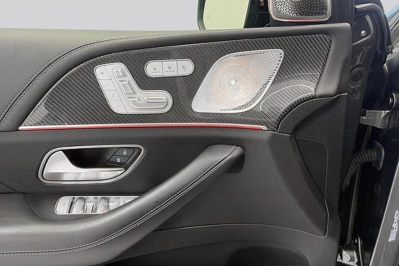 Mercedes-Benz GLE53 15 of 19
