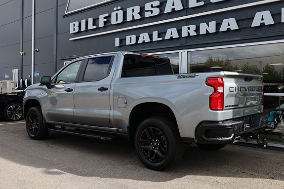 Chevrolet Silverado 1500 8 of 21