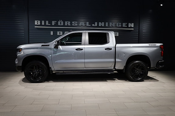 Chevrolet Silverado 1500 3 of 21
