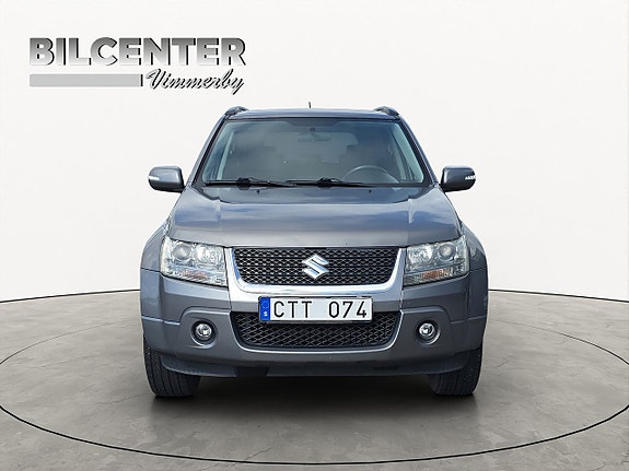 Suzuki Grand Vitara 9 of 17