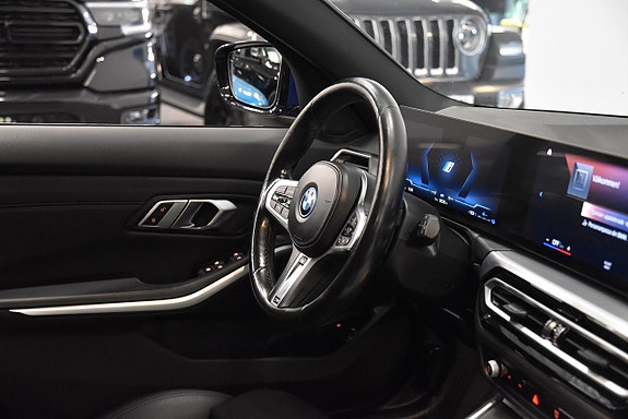 BMW 330e 8 of 23