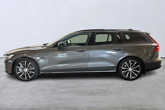 Volvo V60 2 of 24