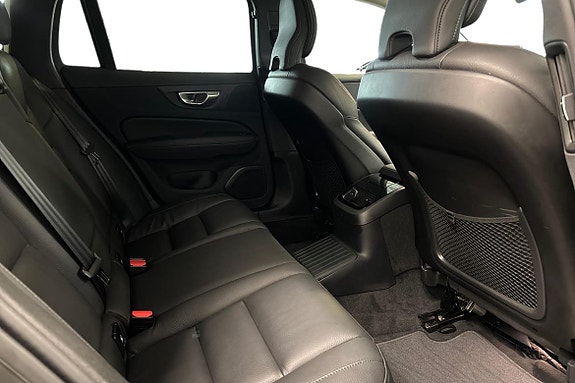 Volvo V60 11 of 24