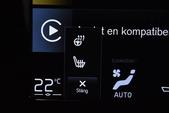 Volvo XC60 25 of 30